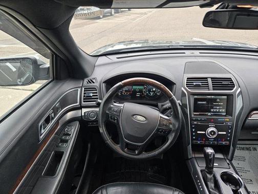 2016 Ford Explorer Platinum