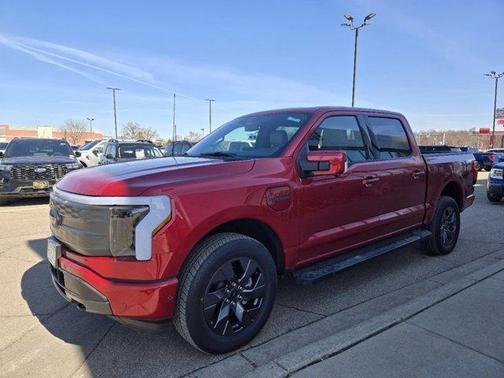2023 Ford F-150 Lightning LARIAT