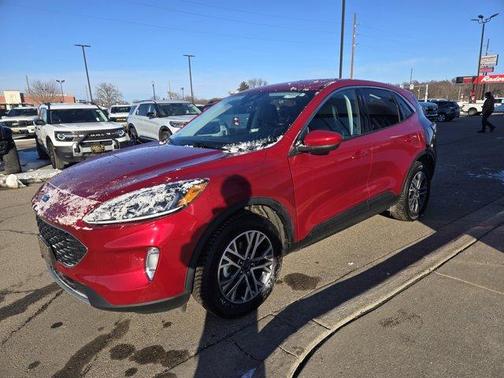 2022 Ford Escape SEL