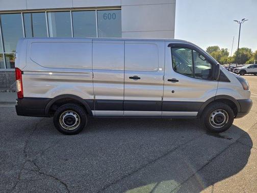 2015 Ford Transit-250 Base