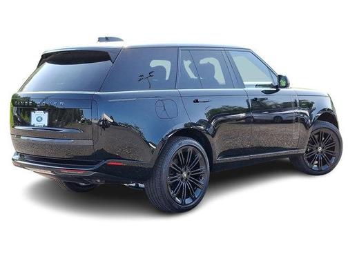 2025 Land Rover Range Rover P530 SE