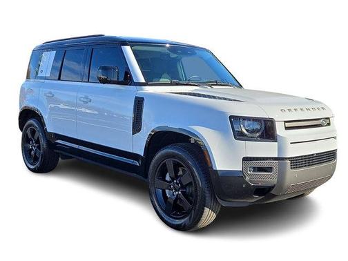 2024 Land Rover Defender P400 X-Dynamic SE