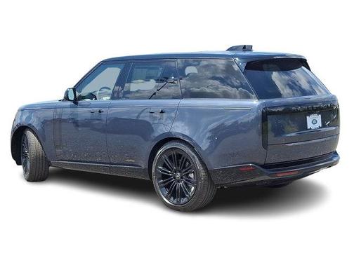2025 Land Rover Range Rover P400 SE