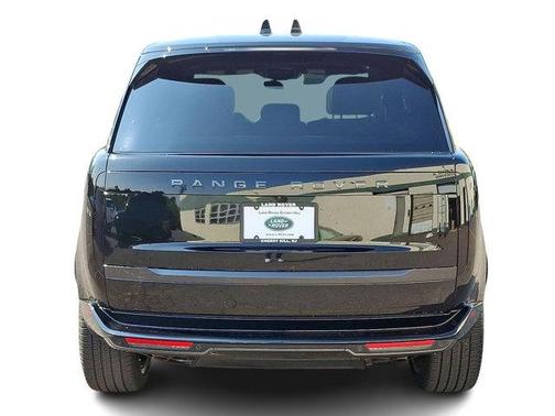 2024 Land Rover Range Rover P530 SE