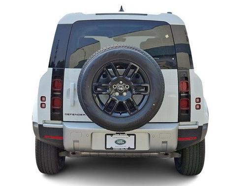 2025 Land Rover Defender P300