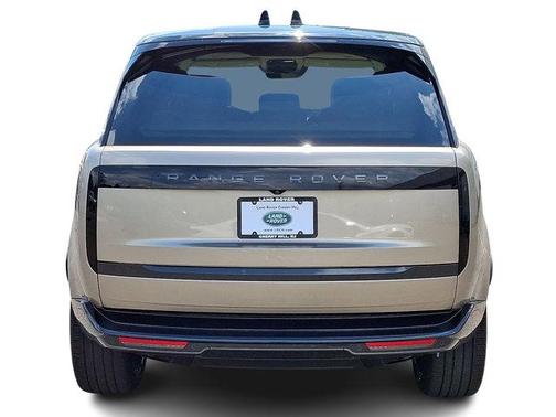 2025 Land Rover Range Rover P400 SE