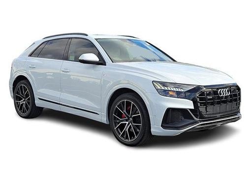 2019 Audi Q8 Prestige