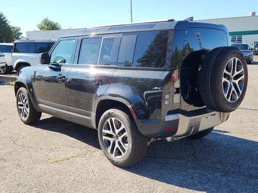 2026 Land Rover Defender S