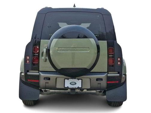 2025 Land Rover Defender P400 X-Dynamic SE