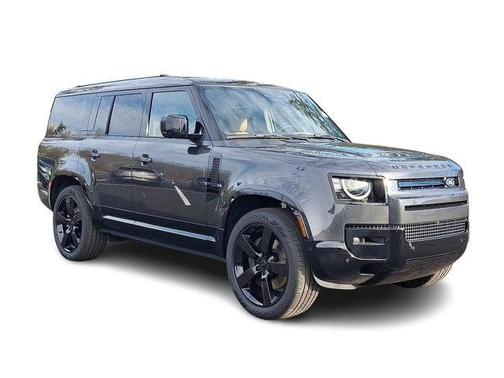 2026 Land Rover Defender 130 X-Dynamic SE