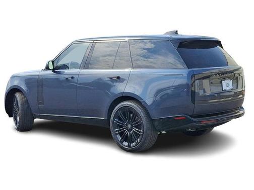 2025 Land Rover Range Rover P530 SE
