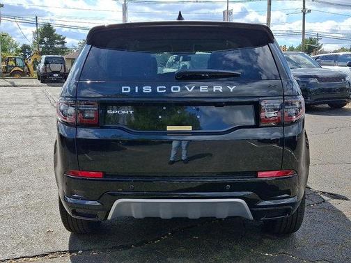 2025 Land Rover Discovery Sport S