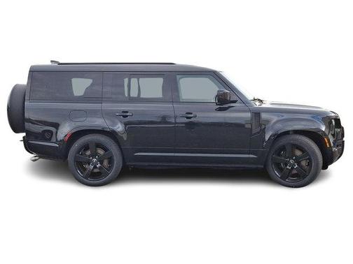 2025 Land Rover Defender P500 V8