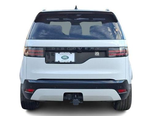 2025 Land Rover Discovery P360 Dynamic SE