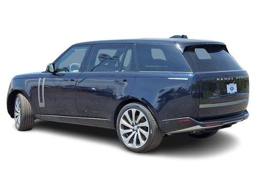 2025 Land Rover Range Rover P530 SE 7 Seat