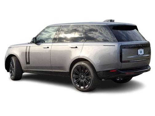 2025 Land Rover Range Rover P530 SE