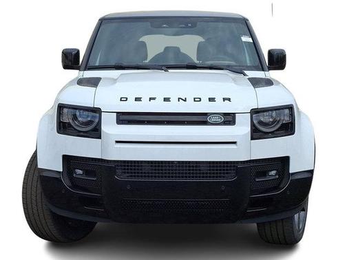 2025 Land Rover Defender P500 X-Dynamic SE