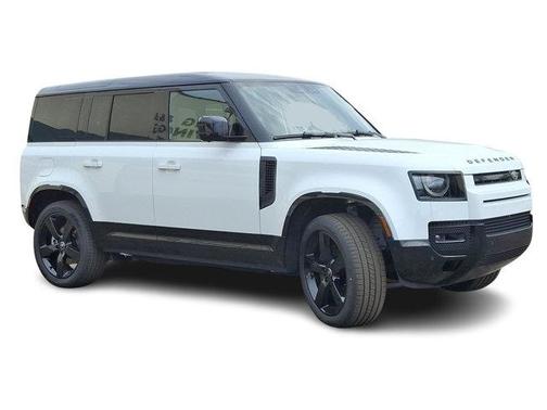 2025 Land Rover Defender P500 X-Dynamic SE