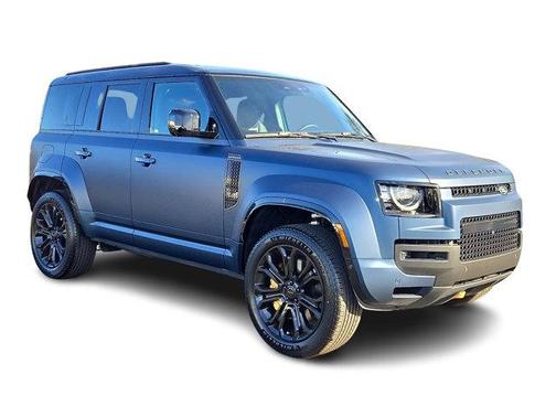 2026 Land Rover Defender OCTA