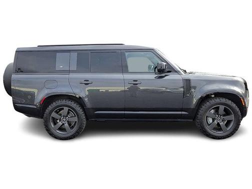 2023 Land Rover Defender X-Dynamic SE