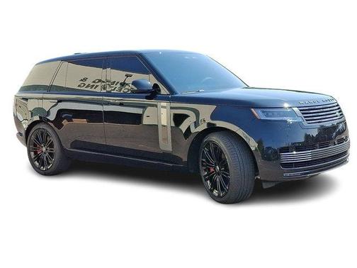 2024 Land Rover Range Rover P615 SV