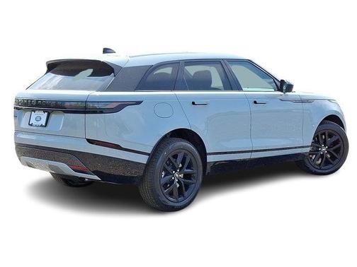 2026 Land Rover Range Rover Velar Dynamic SE