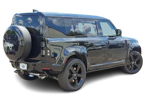 2025 Land Rover Defender P525 V8