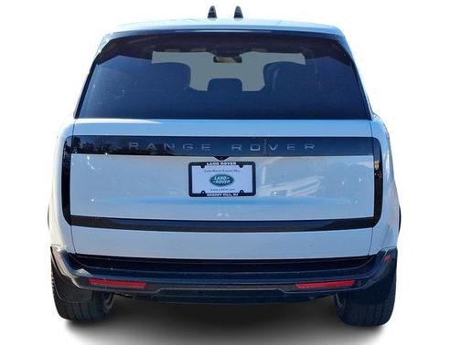 2025 Land Rover Range Rover P550e Autobiography