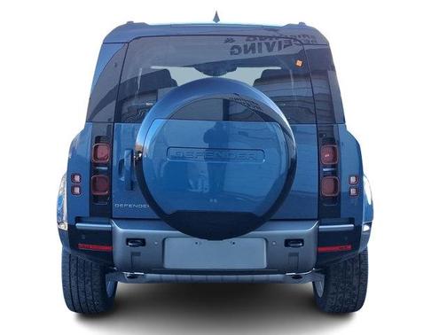 2025 Land Rover Defender P400 X-Dynamic SE