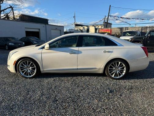 2013 Cadillac XTS Platinum