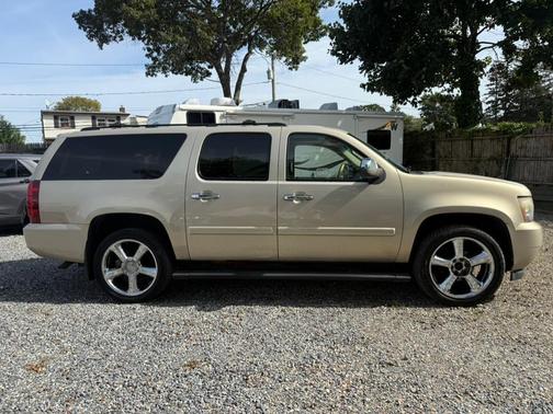 2008 Chevrolet Suburban 1500 LTZ