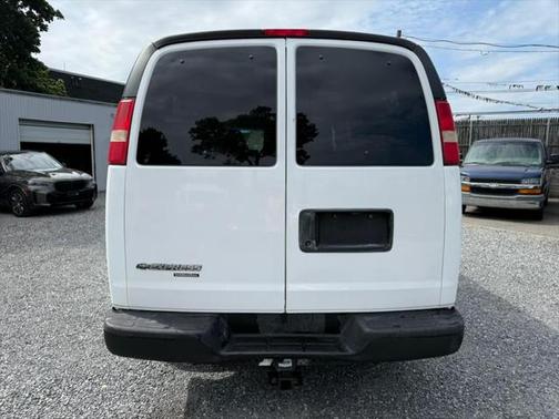 2008 Chevrolet Express 3500 Base