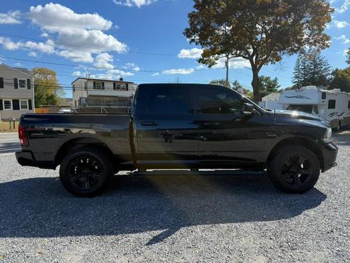 2016 RAM 1500 Sport