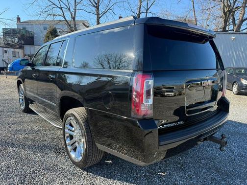 2018 GMC Yukon XL SLT