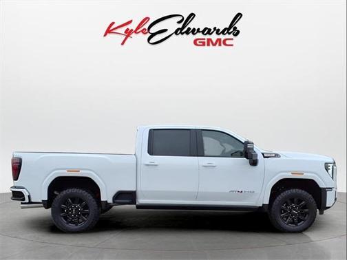 2026 GMC Sierra 2500 AT4