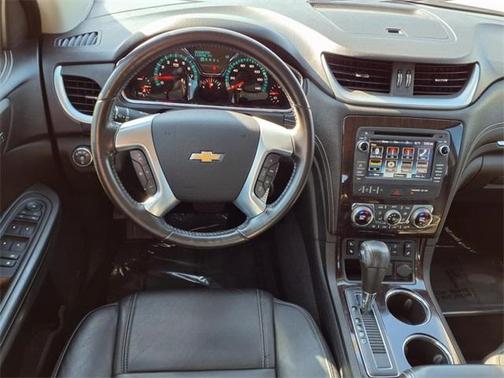 2017 Chevrolet Traverse 2LT