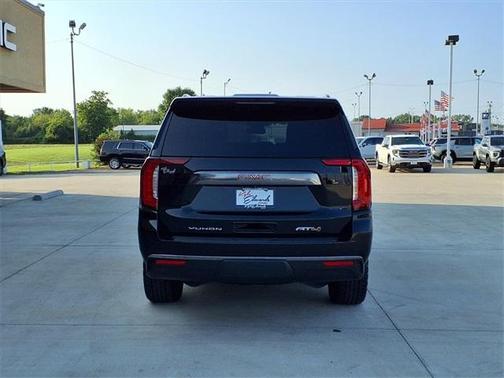 2024 GMC Yukon AT4