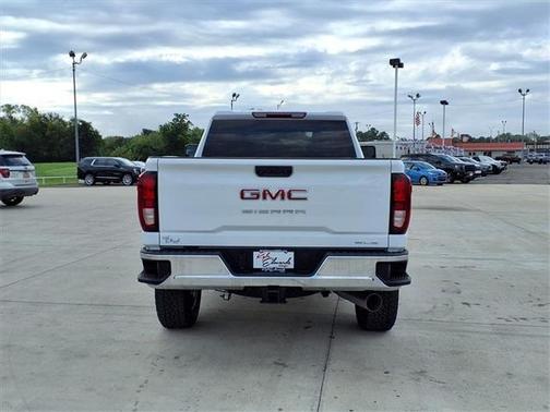 2026 GMC Sierra 2500 SLE