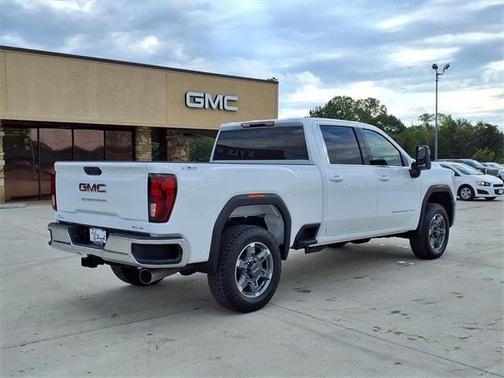 2026 GMC Sierra 2500 SLE