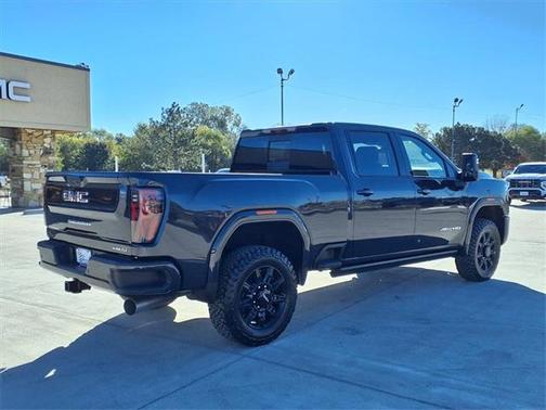 2026 GMC Sierra 2500 AT4