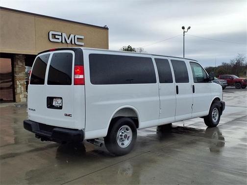 2025 GMC Savana 3500 LS