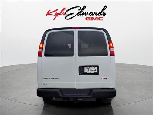 2025 GMC Savana 3500 LS