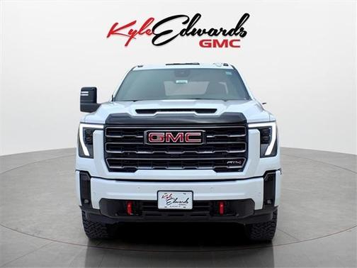 2025 GMC Sierra 2500 AT4