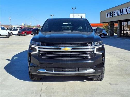 2022 Chevrolet Suburban LT