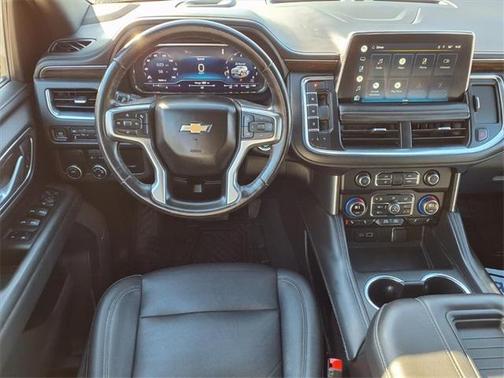 2022 Chevrolet Suburban LT