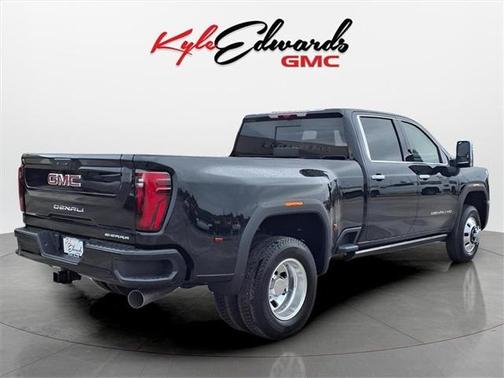2026 GMC Sierra 3500 Denali