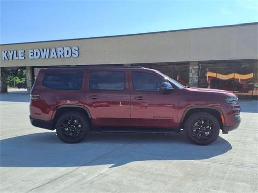 2023 Jeep Wagoneer Series II