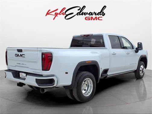 2026 GMC Sierra 3500 Denali Ultimate