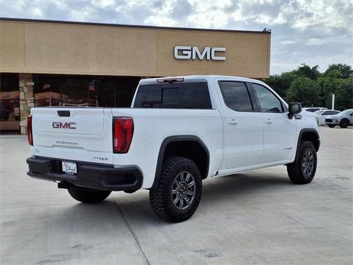 2025 GMC Sierra 1500 AT4X