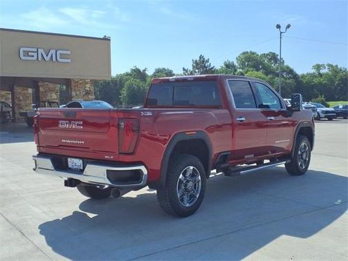 2025 GMC Sierra 2500 SLT